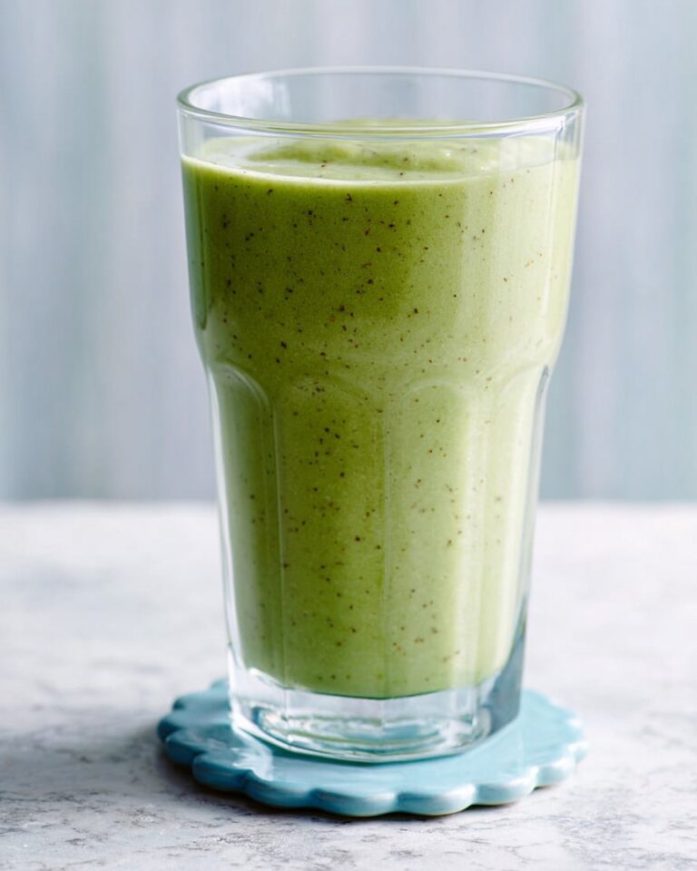 Green Smoothie with Banana, Spinach, and Almond Butter Recipe