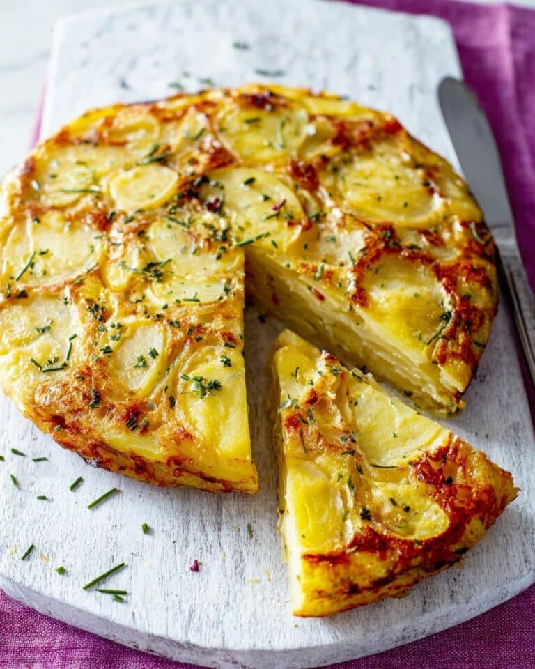 Spanish Omelette with Potatoes, Red Pepper, and Chives Recipe